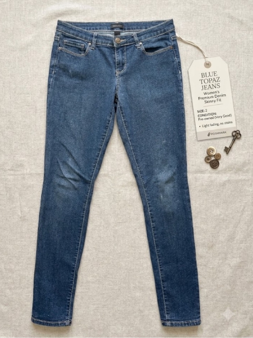 Blue Topaz Jean’s fits size 5 blue denim skinny zip fly pockets casual trendy